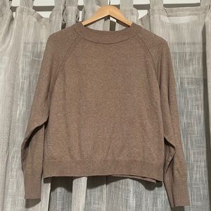 Women’s beige/light brown sweater